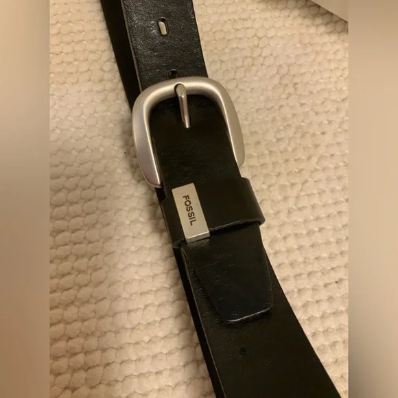 FOSSIL - Picture 2 of 6